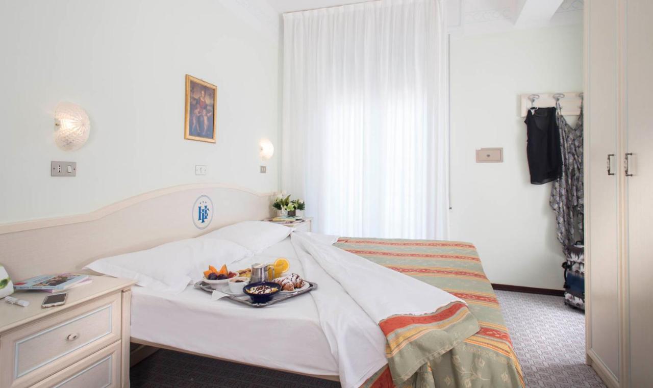 Hotel Franca Bellaria-Igea Marina Zewnętrze zdjęcie